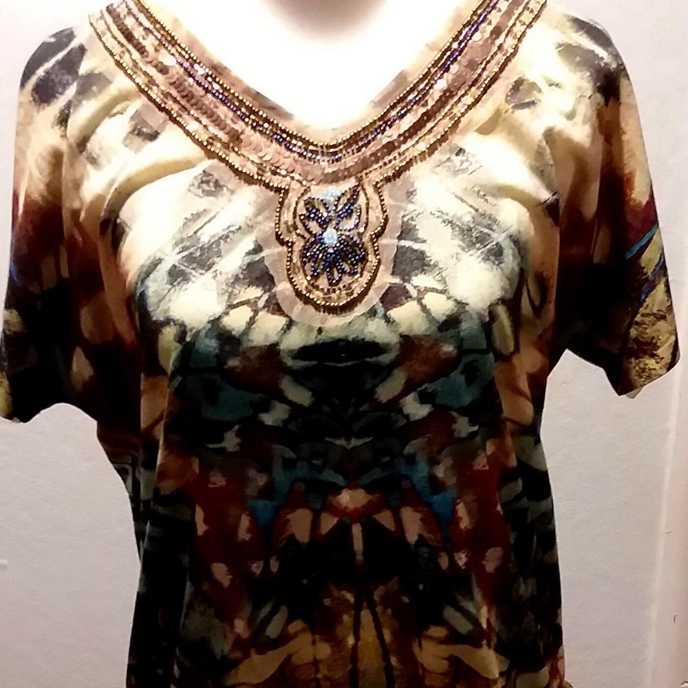 CHICO'S Top - Pretty & Decorated with a Side Knot